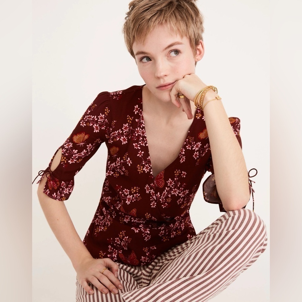 Madewell Tie-Sleeve Wrap Top in Butterfly Sanctuary, Size 2